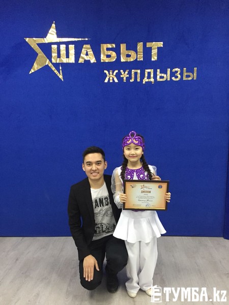 Әйел полицейлермен порно көру